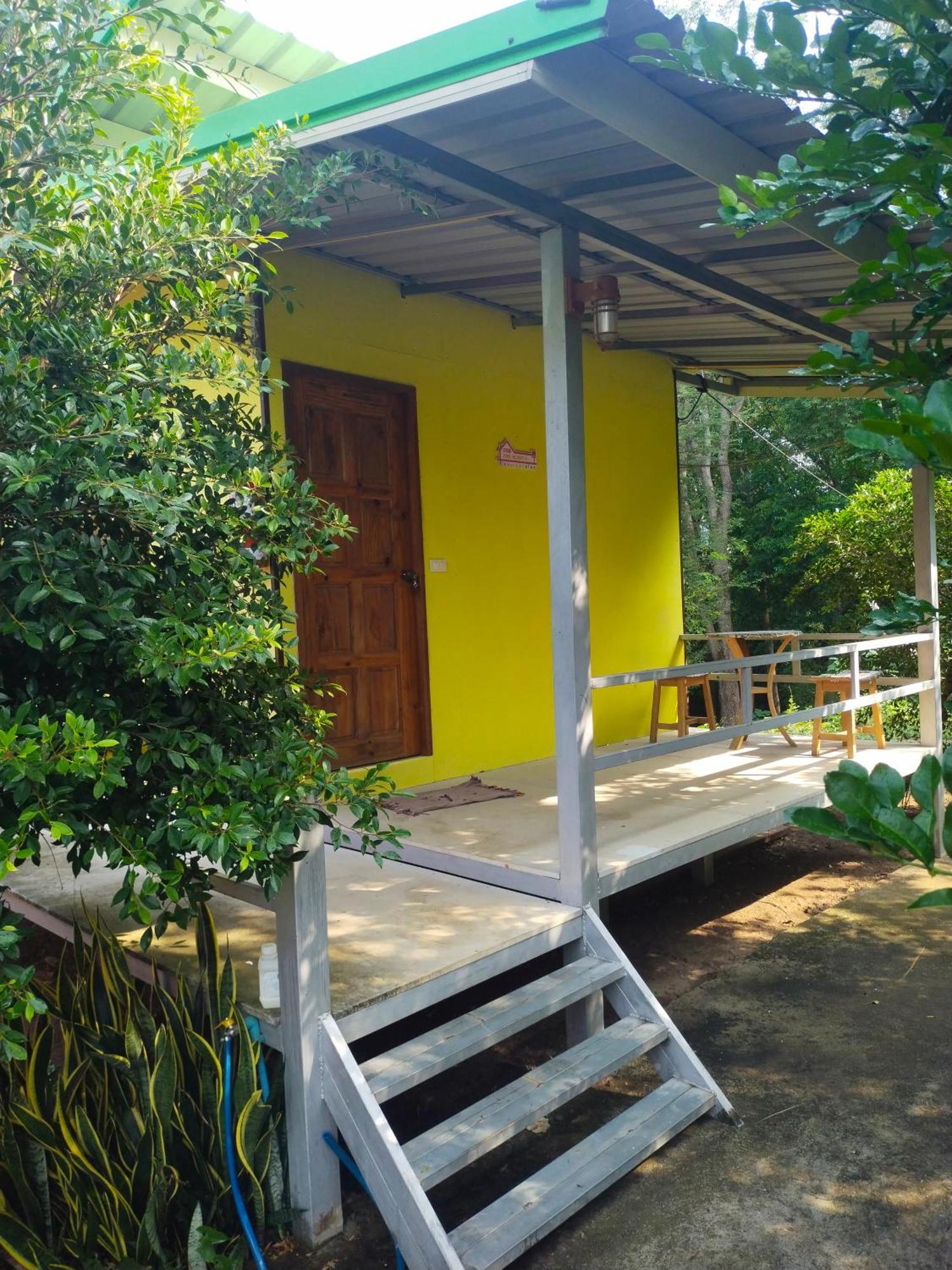 บ้านสวนนกโฮมสเตย์ Owlhouse Ban Pong Pat Exterior photo